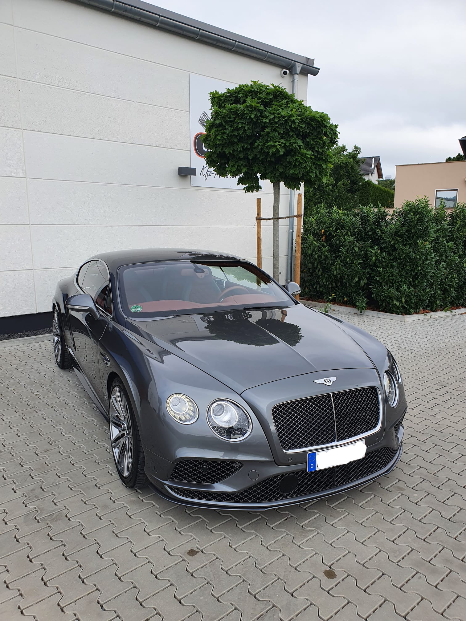 Read more about the article Bentley Continental GT