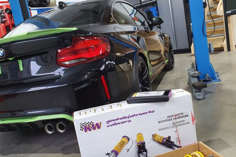 car_monkeys_bmw4